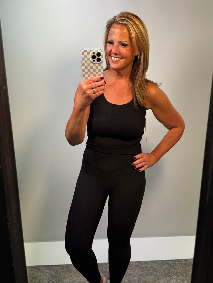 Seamless Reversible Tank in Black