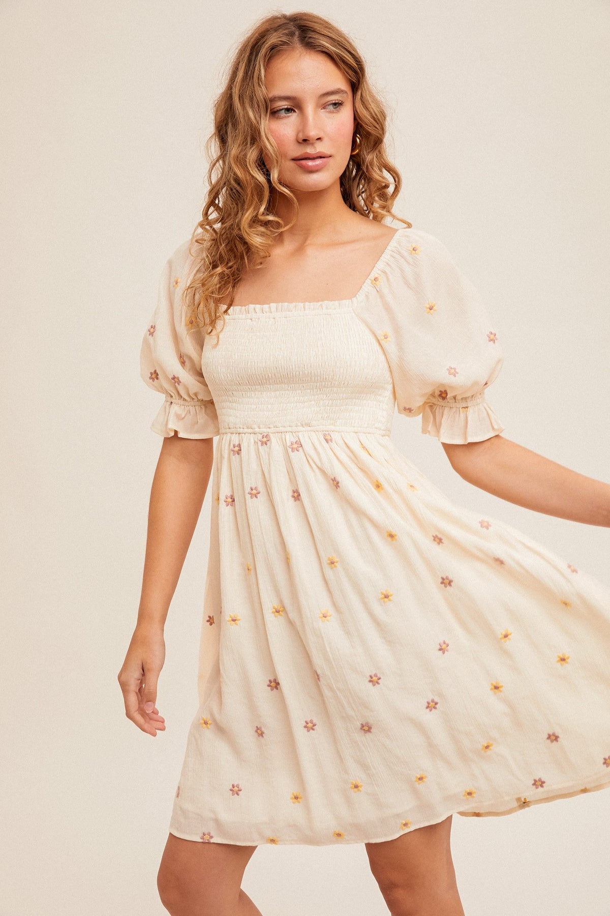 Carmella Embroidered Daisy Dress in Cream TAG Online Boutique Carmella Embroidered Daisy Dress in Cream TAG Online Boutique