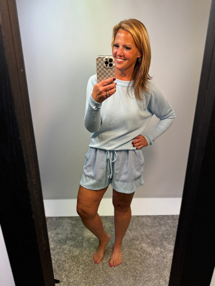 Brentley Lounge Set in Blue
