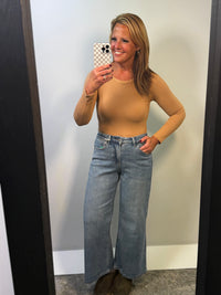 Seamless Essential Long Sleeve Top Cream Coffee
