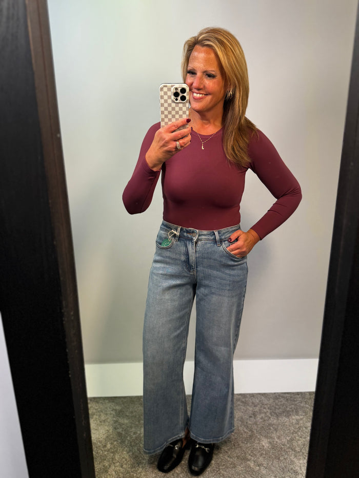 Seamless Essential Long Sleeve Top Plum