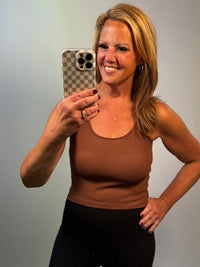 Seamless Reversible Tank in Coffee