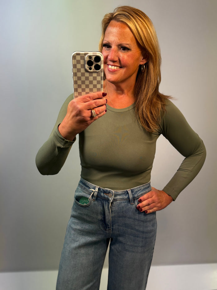 Seamless Essential Long Sleeve Top Smoky Olive