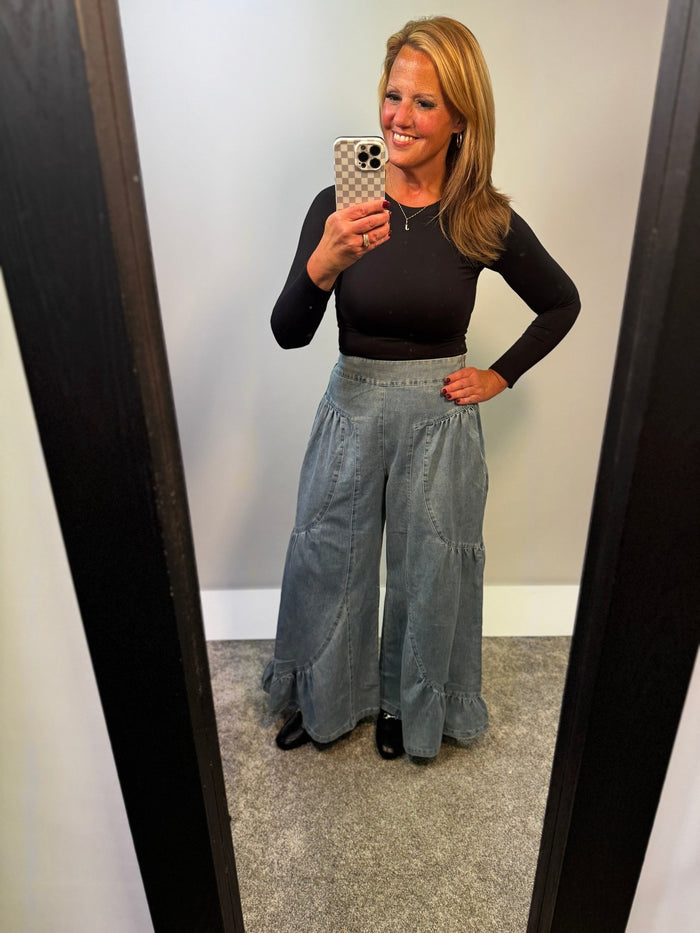 Palazzo Wide Leg Jeans in Light Wash
