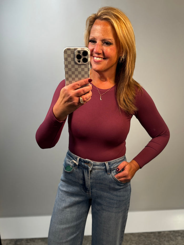 Seamless Essential Long Sleeve Top Plum