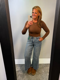 Seamless Essential Long Sleeve Top Coffee Brown
