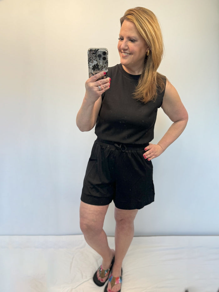 Capsule Premium Collection Essential High Waisted Shorts in Black