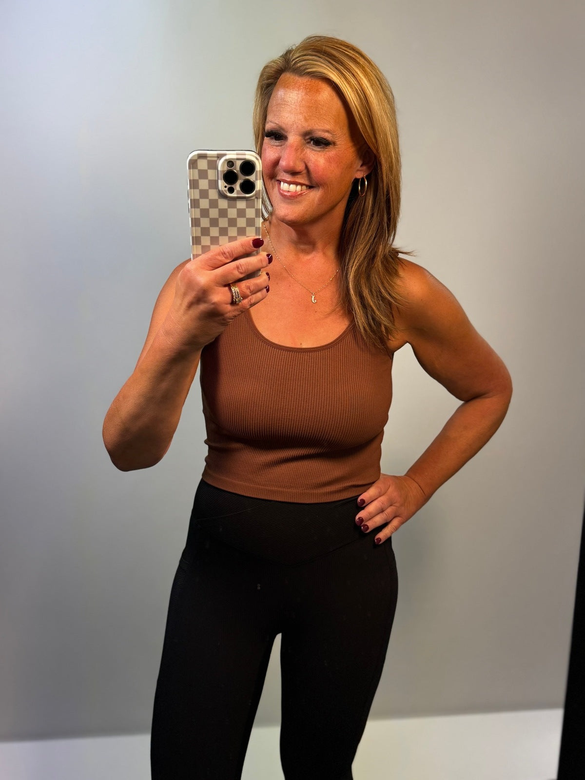 Seamless Reversible Tank in Coffee