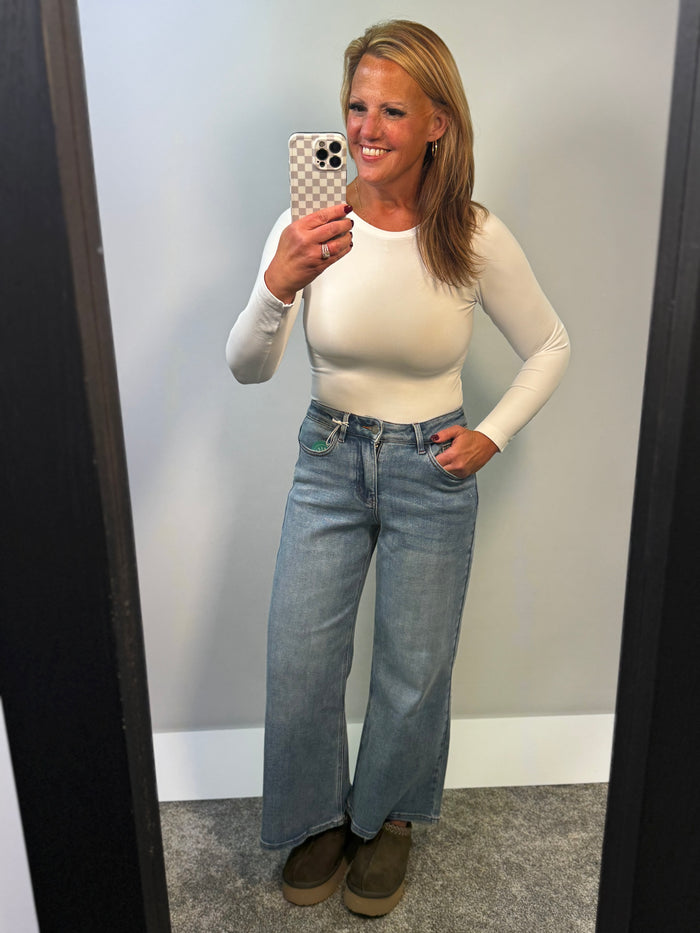 Seamless Essential Long Sleeve Top White