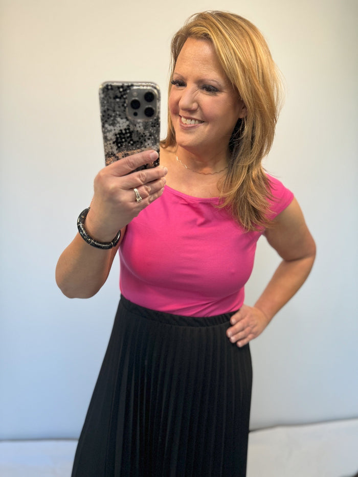 Alexis Essential Top in Hot Pink