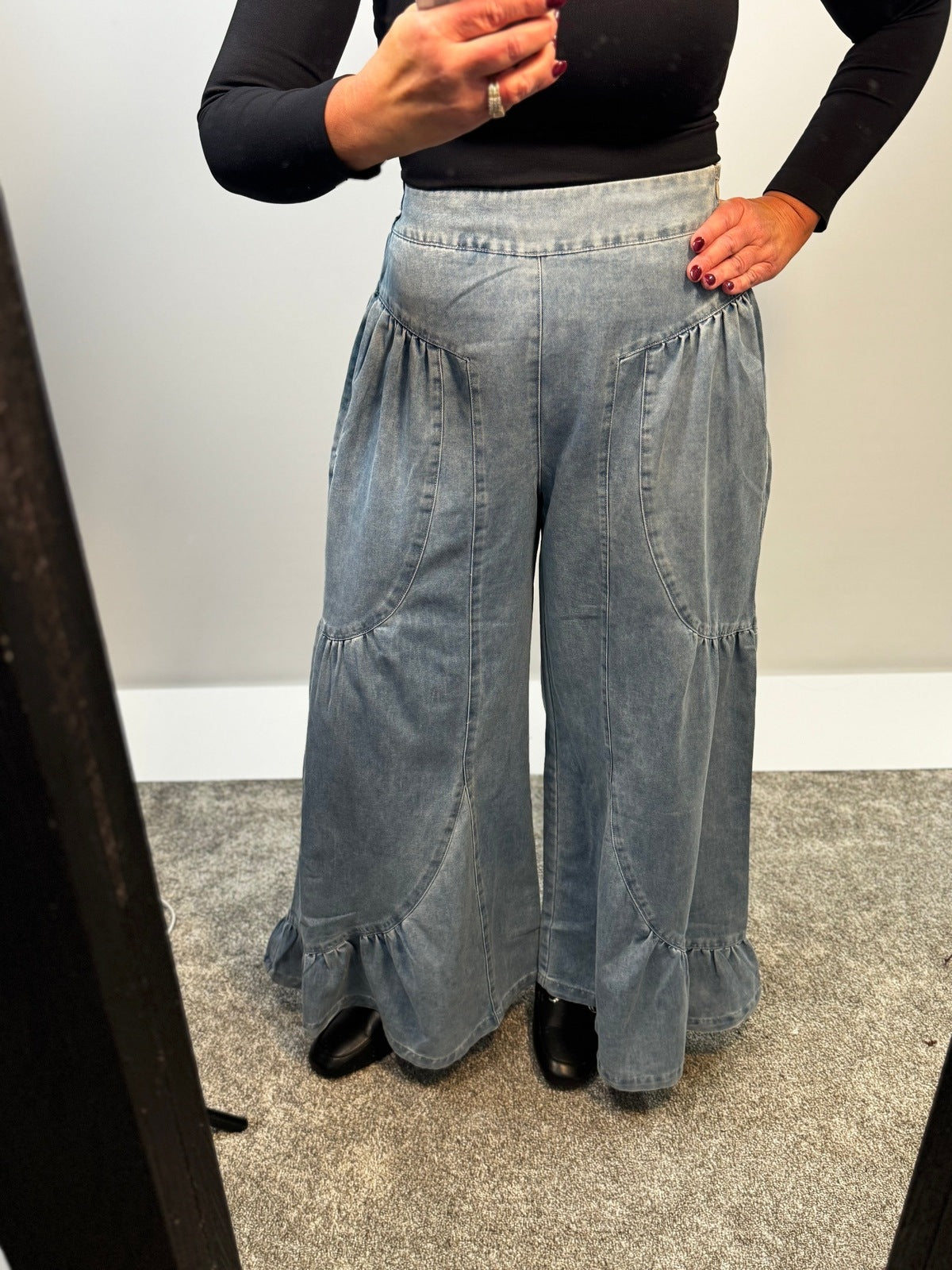 Palazzo Wide Leg Jeans in Light Wash